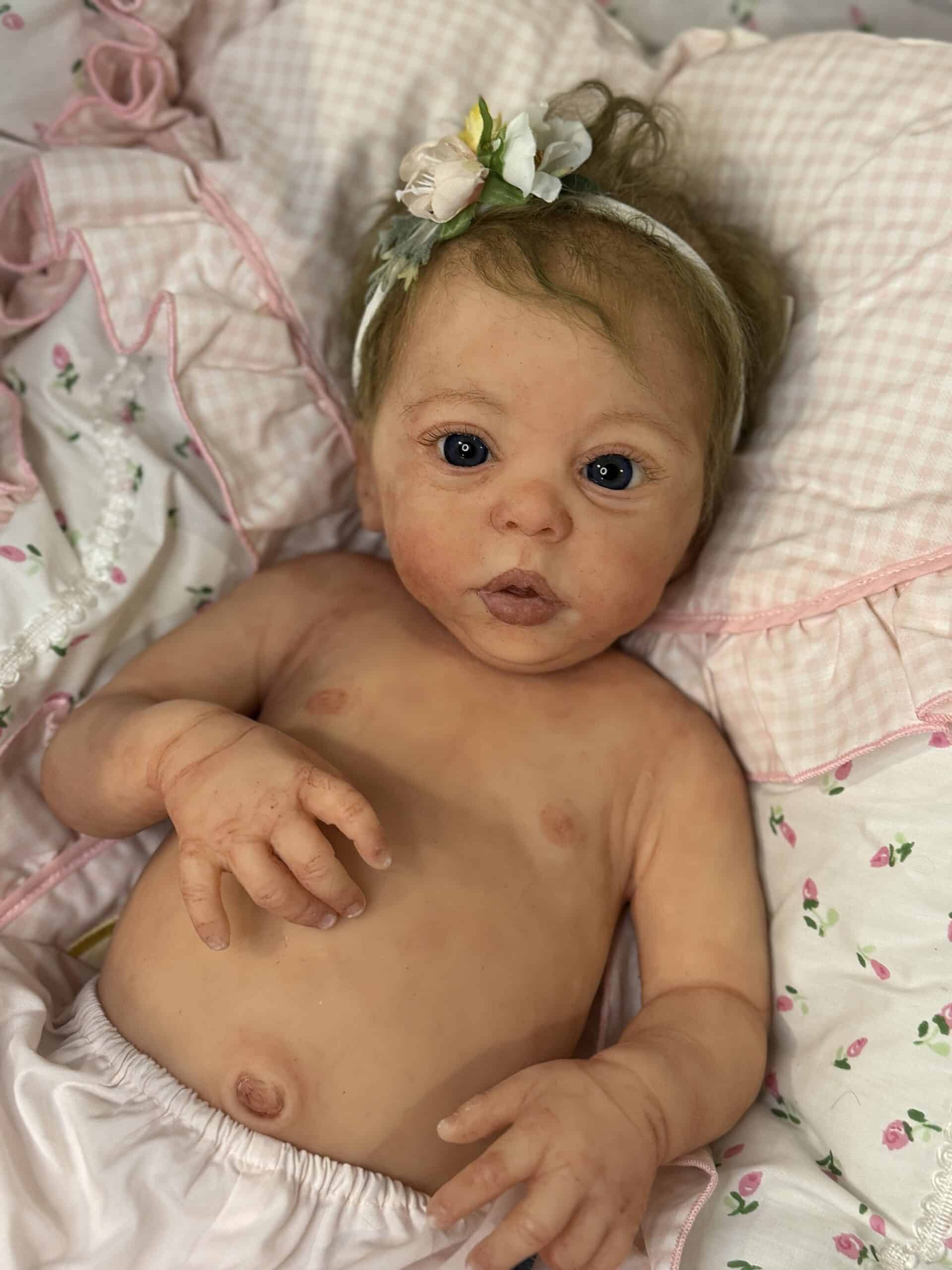 Full Body Silicone Willow Hannah Awake #8/20(2013)