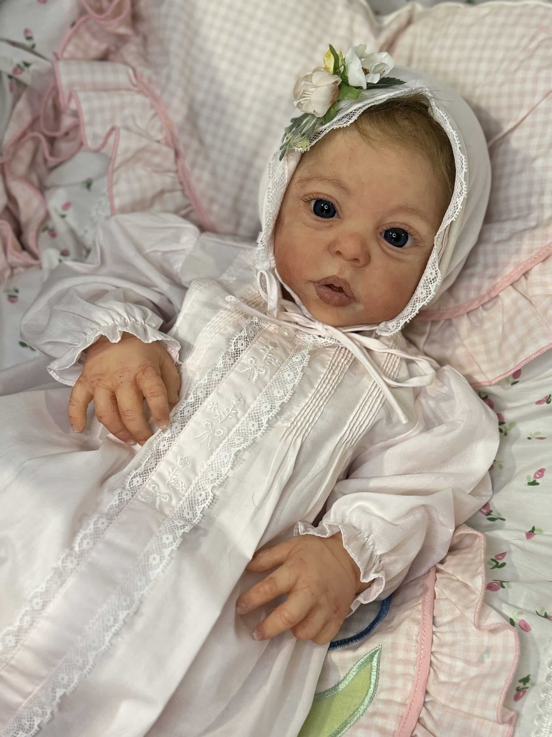 Full Body Silicone Willow Hannah Awake #8/20(2013)