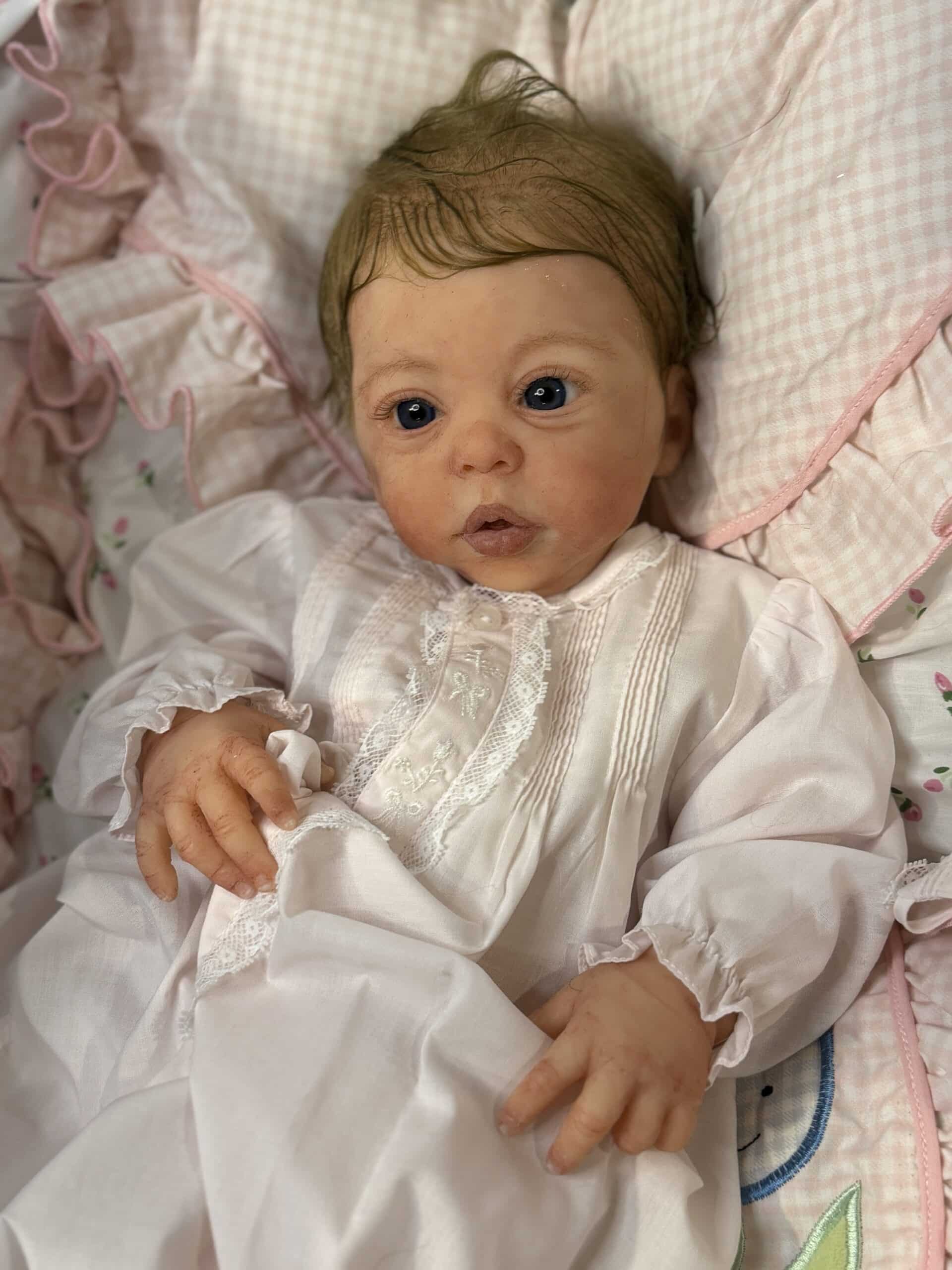 Full Body Silicone Willow Hannah Awake #8/20(2013)