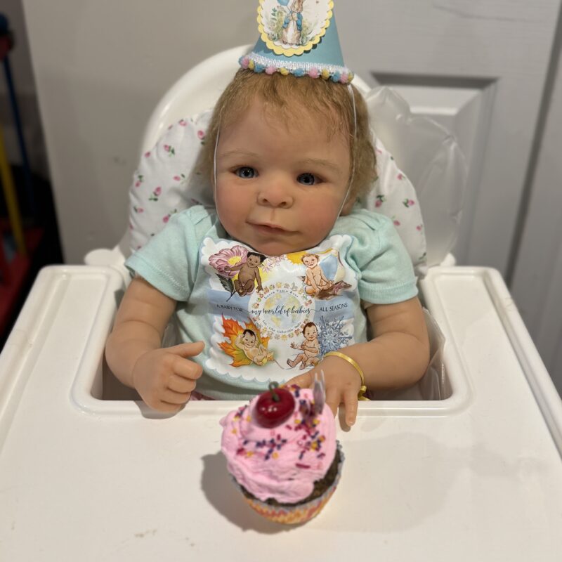 Sophia Aliya in dragonskin silicone (firm) by Laura Tuzio Ross 2009